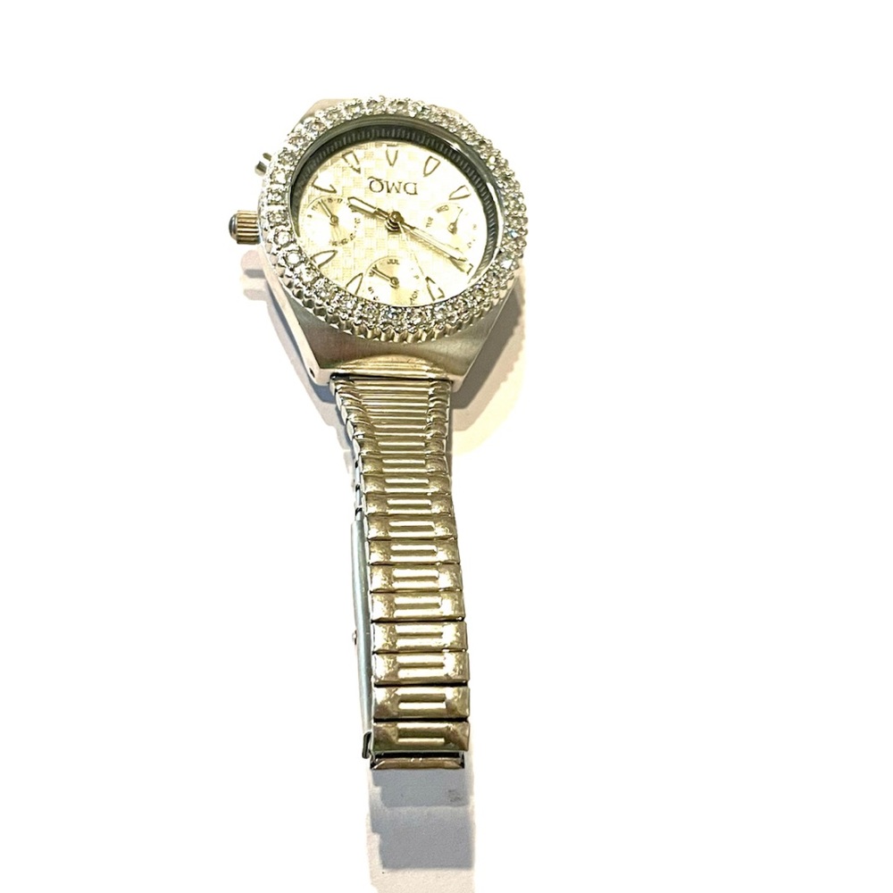 Women’s Vintage DMQ Crystal Watch